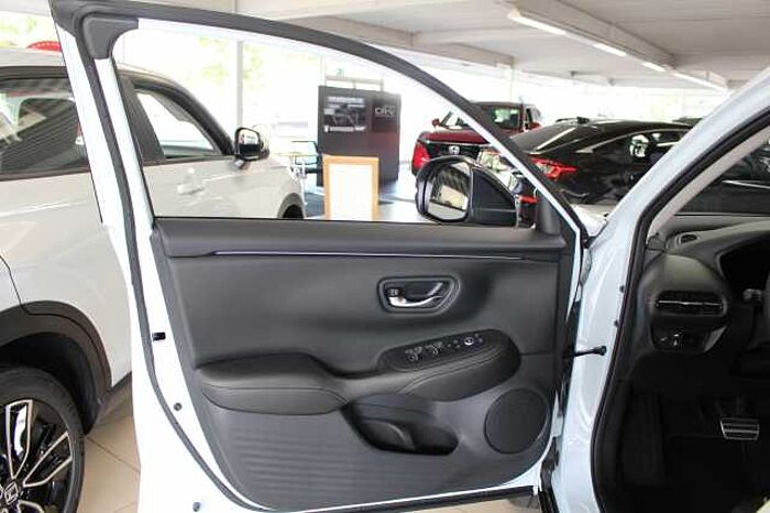 Honda ZR-V e: HEV Sport