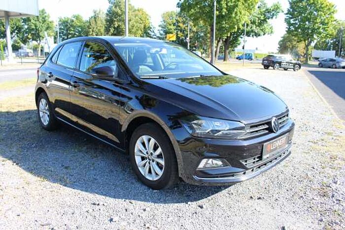 Volkswagen Polo VI 1.0 TSI Highline Navi