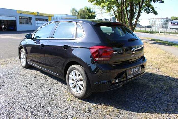 Volkswagen Polo VI 1.0 TSI Highline Navi
