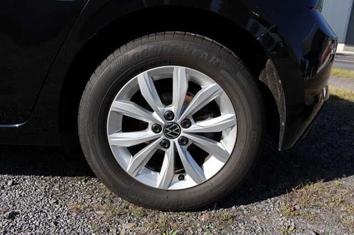 Volkswagen Polo VI 1.0 TSI Highline Navi