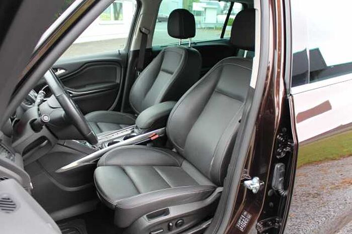 Opel Zafira Diesel Tourer 2.0 Automatik Innovation AHK 7-Sitze