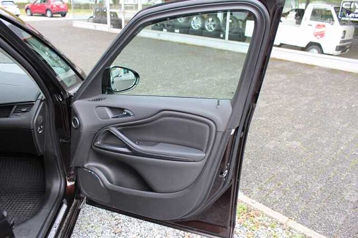 Opel Zafira Diesel Tourer 2.0 Automatik Innovation AHK 7-Sitze