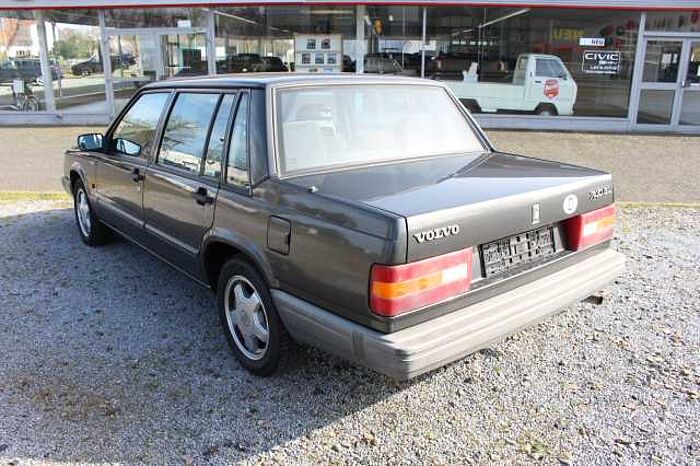 Volvo 740 GL Oldtimer H-Kennzeichen