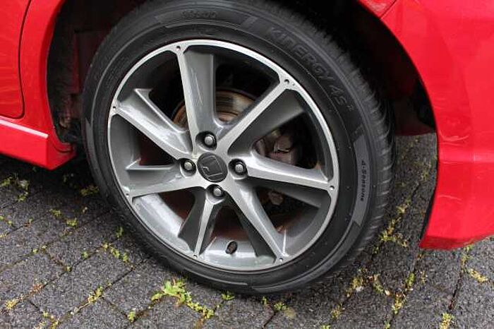 Honda Jazz 1.4 i-VTEC Si Allwetterreifen