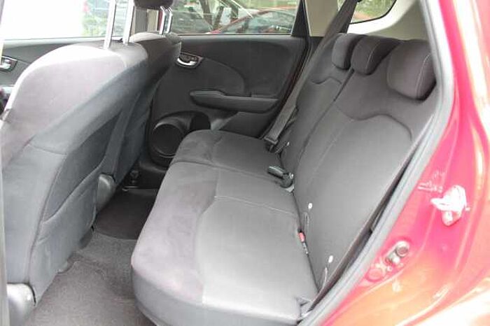 Honda Jazz 1.4 i-VTEC Si Allwetterreifen