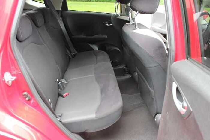 Honda Jazz 1.4 i-VTEC Si Allwetterreifen