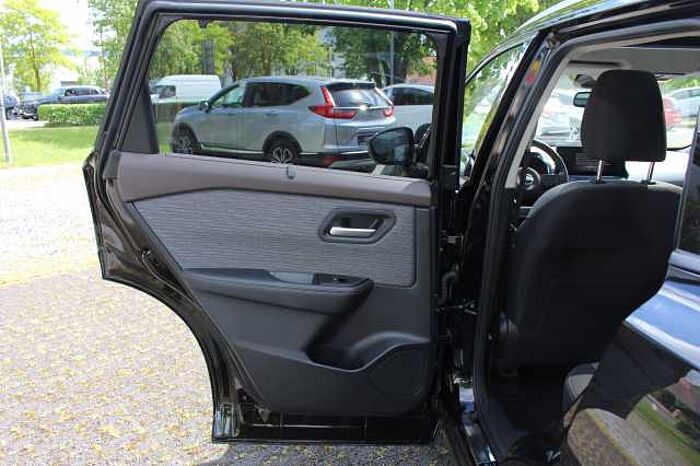 Nissan X-Trail 1.5 Mild-Hybrid N-Connecta AHK