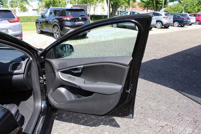 Volvo V40 Diesel D2 Momentum