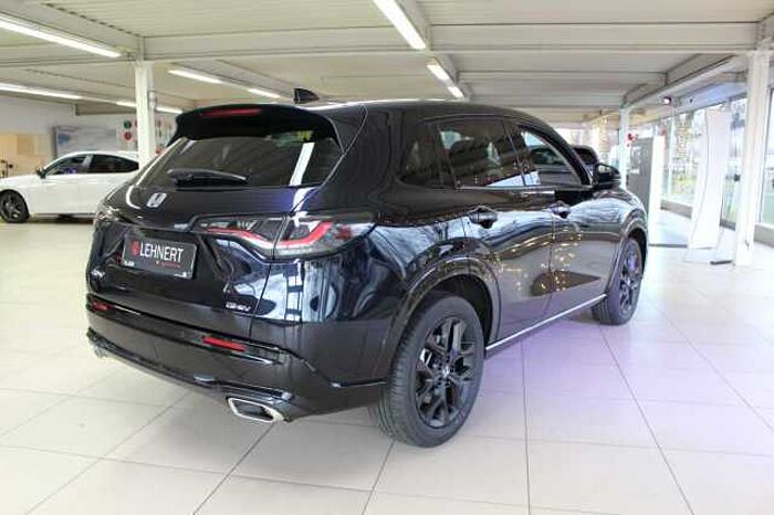 Honda ZR-V e: HEV Sport