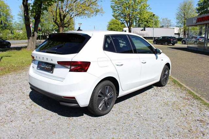 SKODA Fabia IV 1.0 TSI Tour Navi
