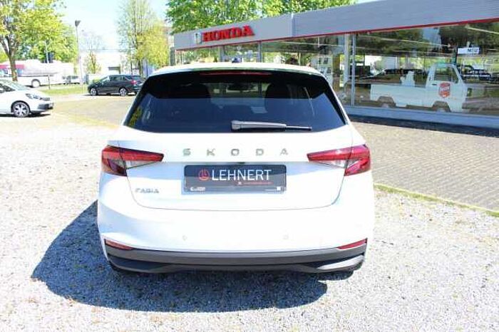 SKODA Fabia IV 1.0 TSI Tour Navi