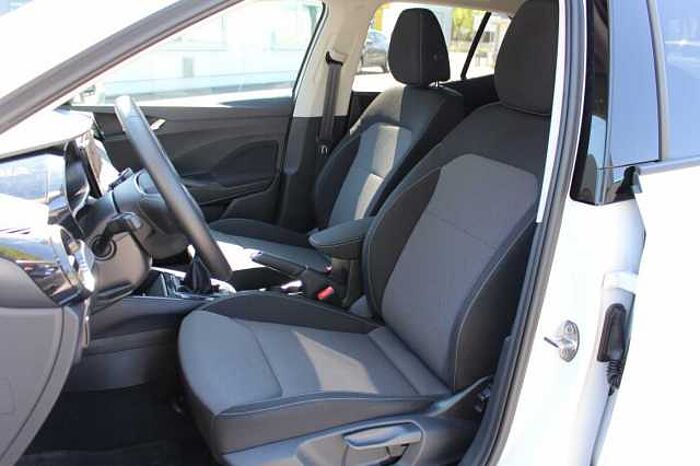 SKODA Fabia IV 1.0 TSI Tour Navi