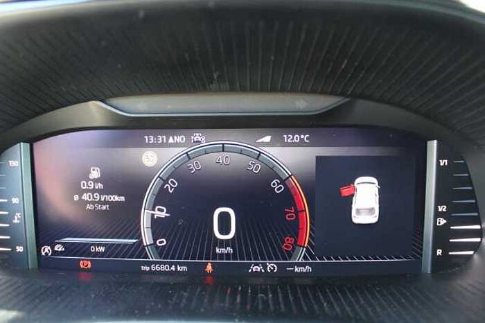 SKODA Fabia IV 1.0 TSI Tour Navi