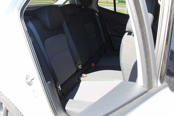 SKODA Fabia IV 1.0 TSI Tour Navi