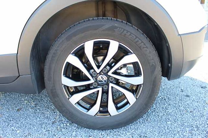 Volkswagen T-Cross 1.0 TSI ACTIVE AHK NAVI