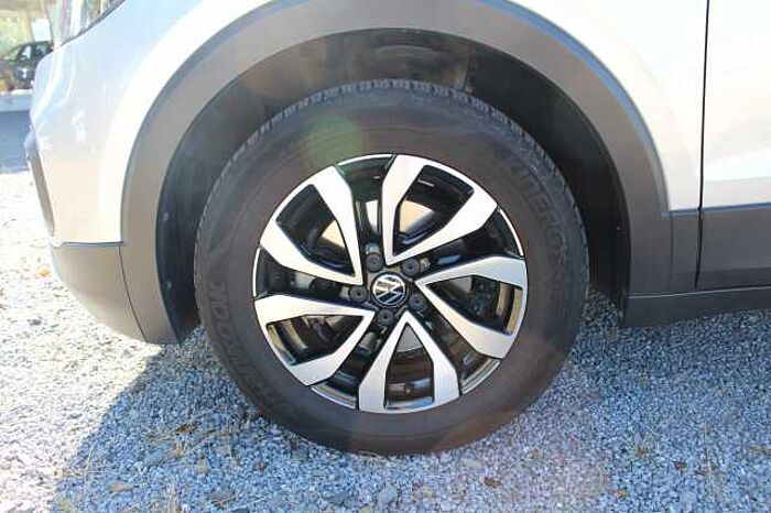 Volkswagen T-Cross 1.0 TSI ACTIVE AHK NAVI