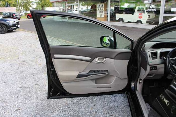 Honda Civic 1.8 i-VTEC Executive