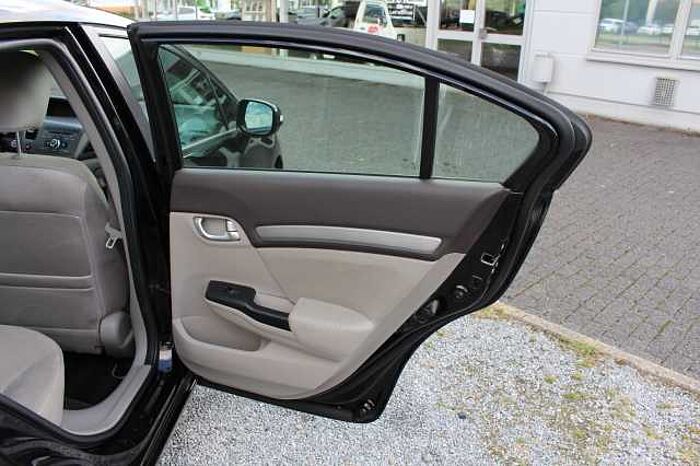 Honda Civic 1.8 i-VTEC Executive