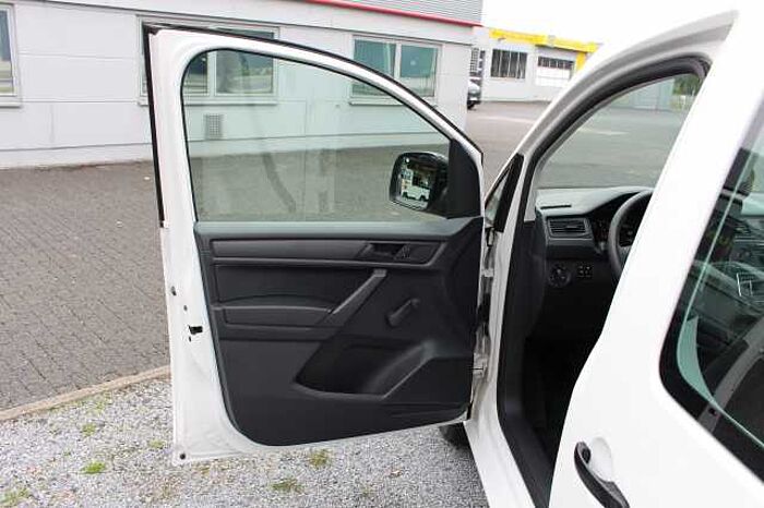 Volkswagen Caddy TSI BMT 1.2 TSI Anhängerkupplung