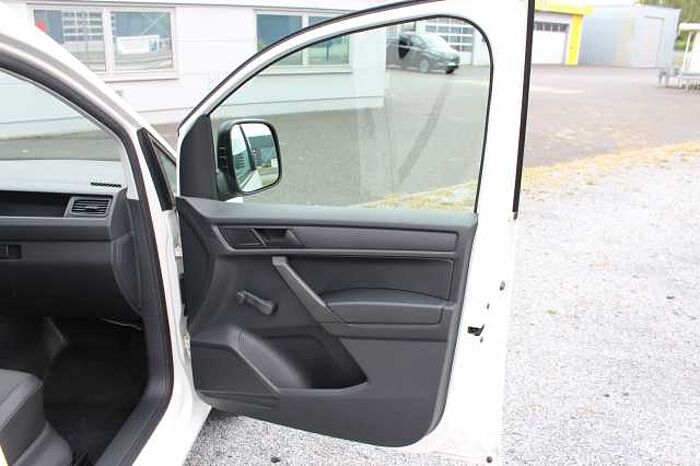 Volkswagen Caddy TSI BMT 1.2 TSI Anhängerkupplung