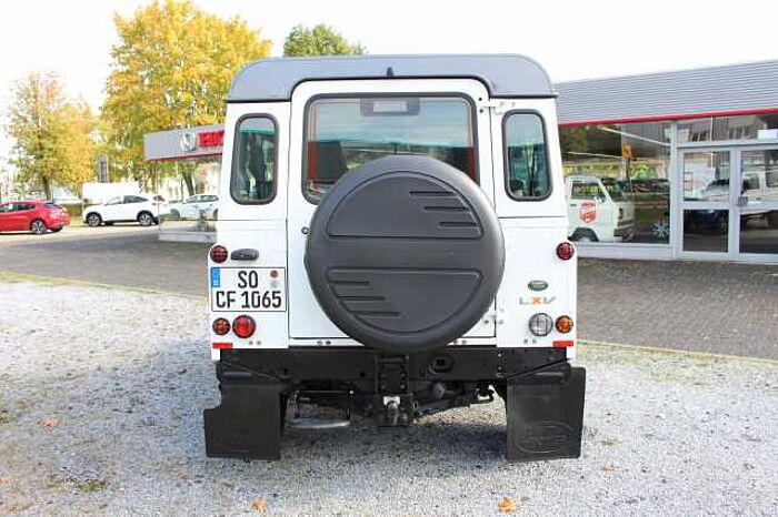 Land Rover Defender 90 DPF Station Wagon LXV AHK